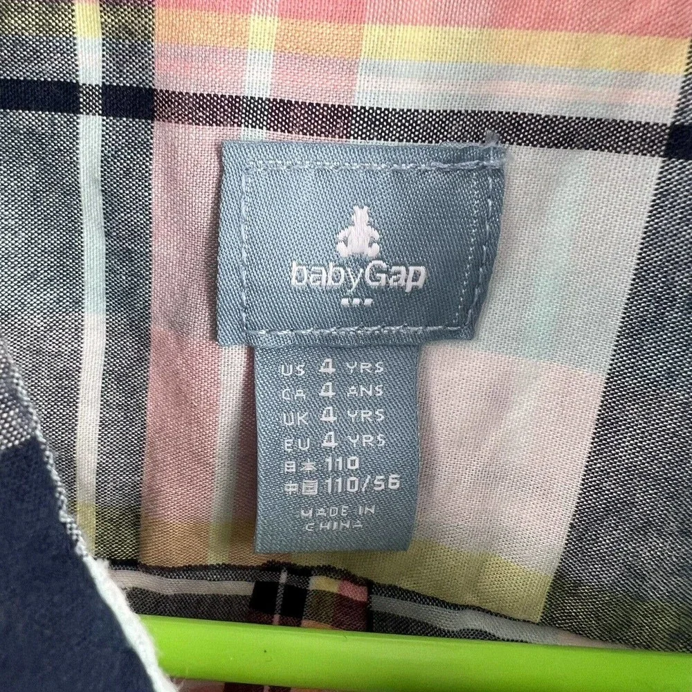 Gap Button Front Long Sleeve Size 4‎